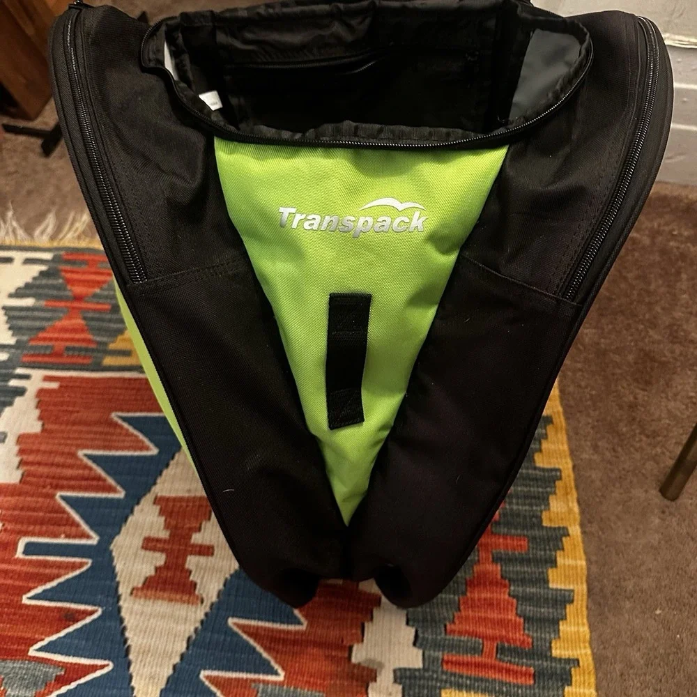 Transpack Edge Ski / Snowboard Boot and Gear Bag Backpack Lime Green & Black EUC